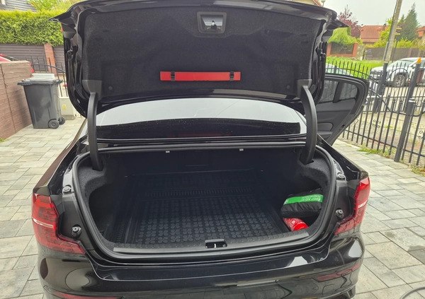 Volvo S60 cena 239000 przebieg: 9806, rok produkcji 2023 z Katowice małe 232